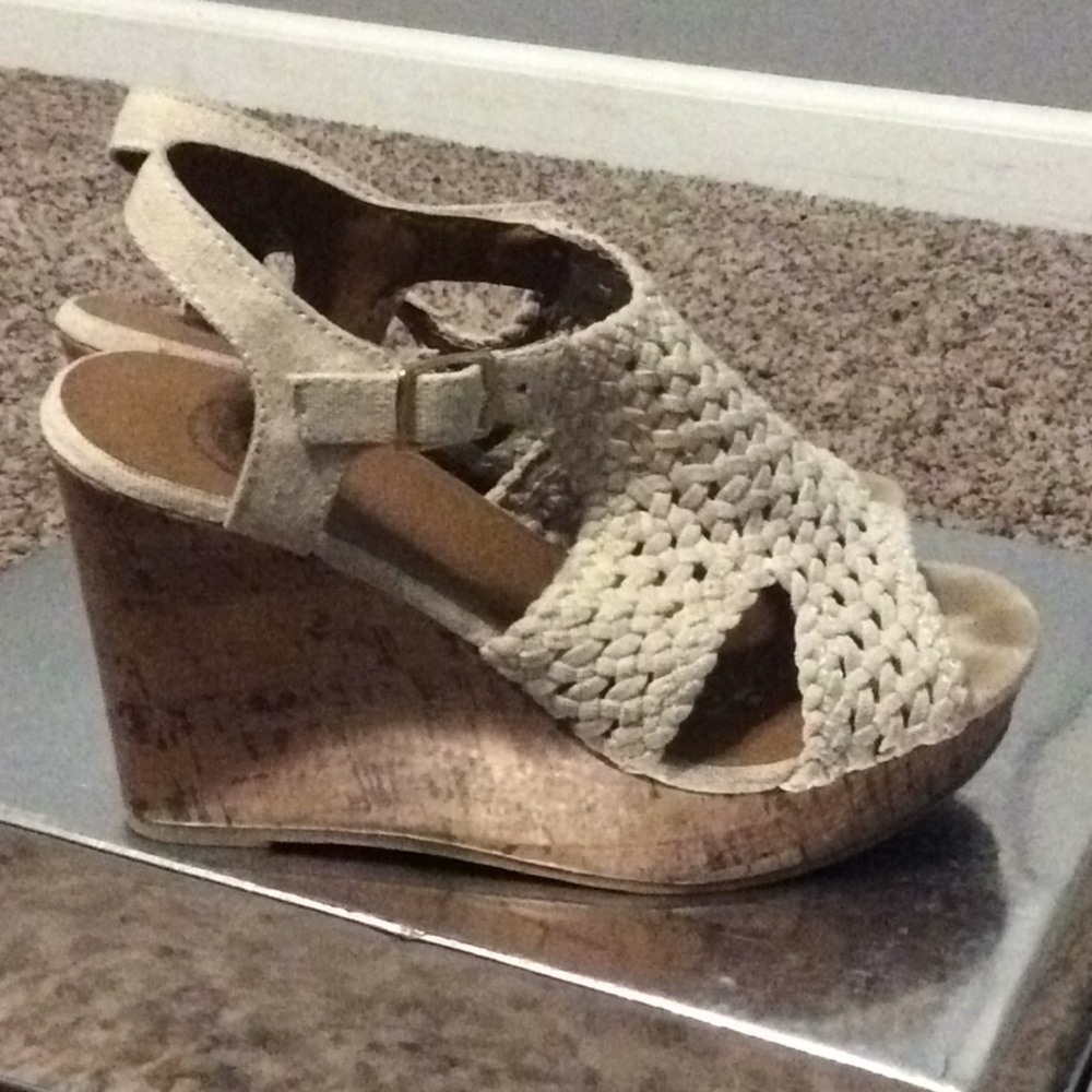 SO Crochet Wedges